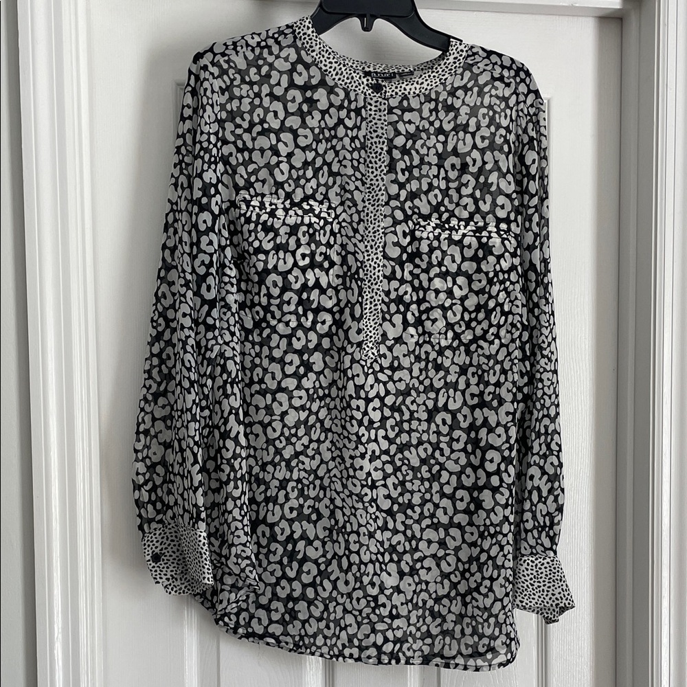 a.n.a Black and Gray Leopard Print Blouse